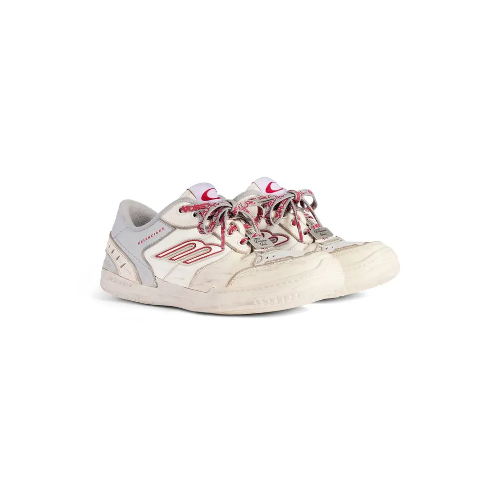 Hamptons Medium Worn-Out Sneaker