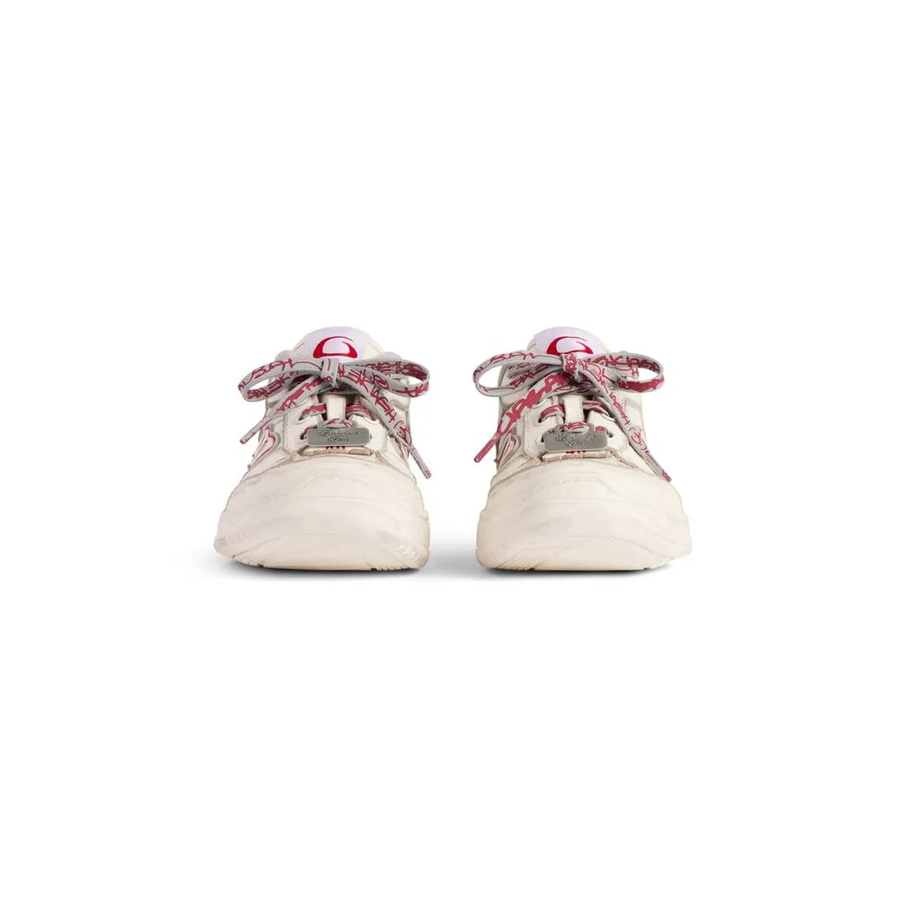 Hamptons Medium Worn-Out Sneaker