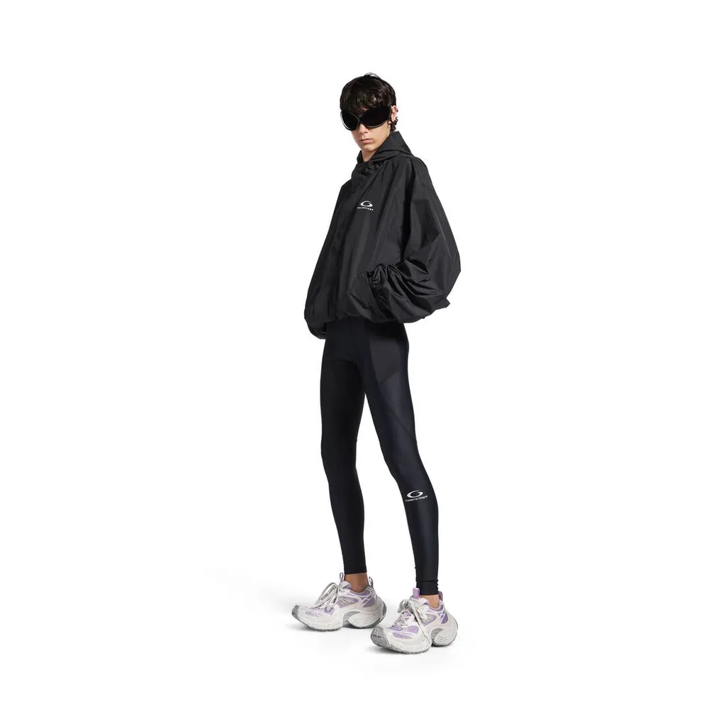 6Xl Satin Sneaker