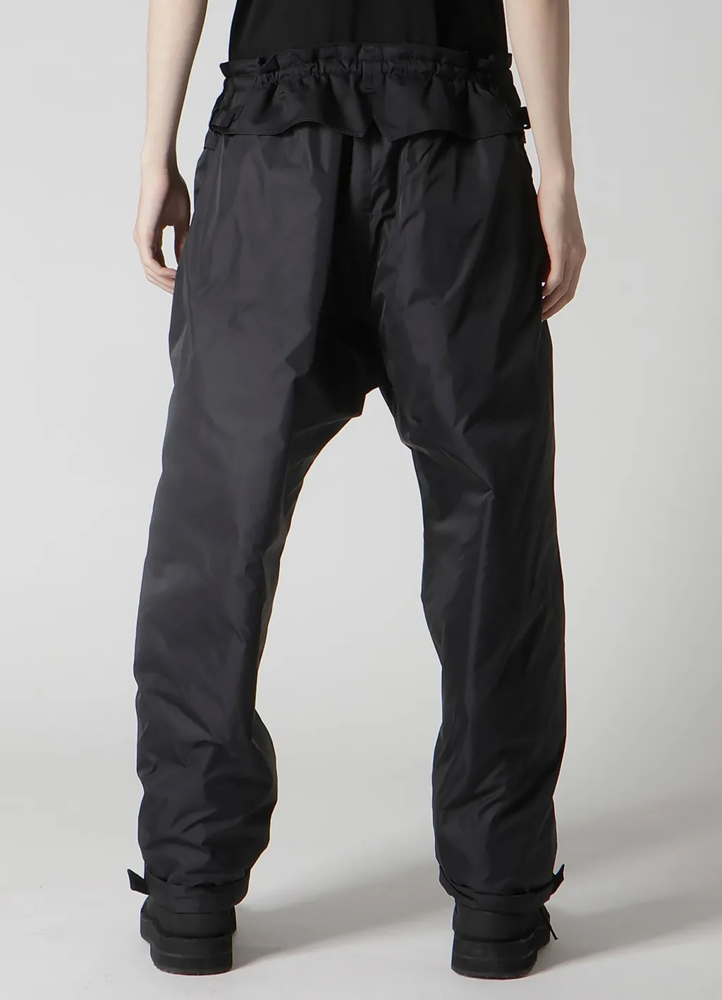 Wool Gabardine Pocket Detail Padded Pants