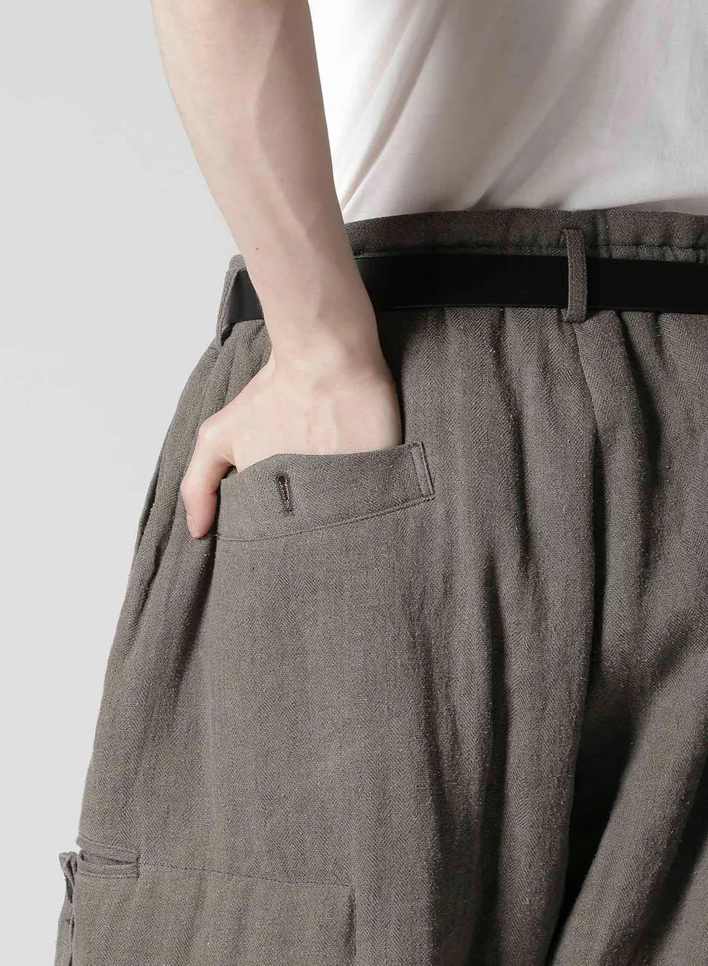 Silk Linen Inked Knee Tab Padded Pants