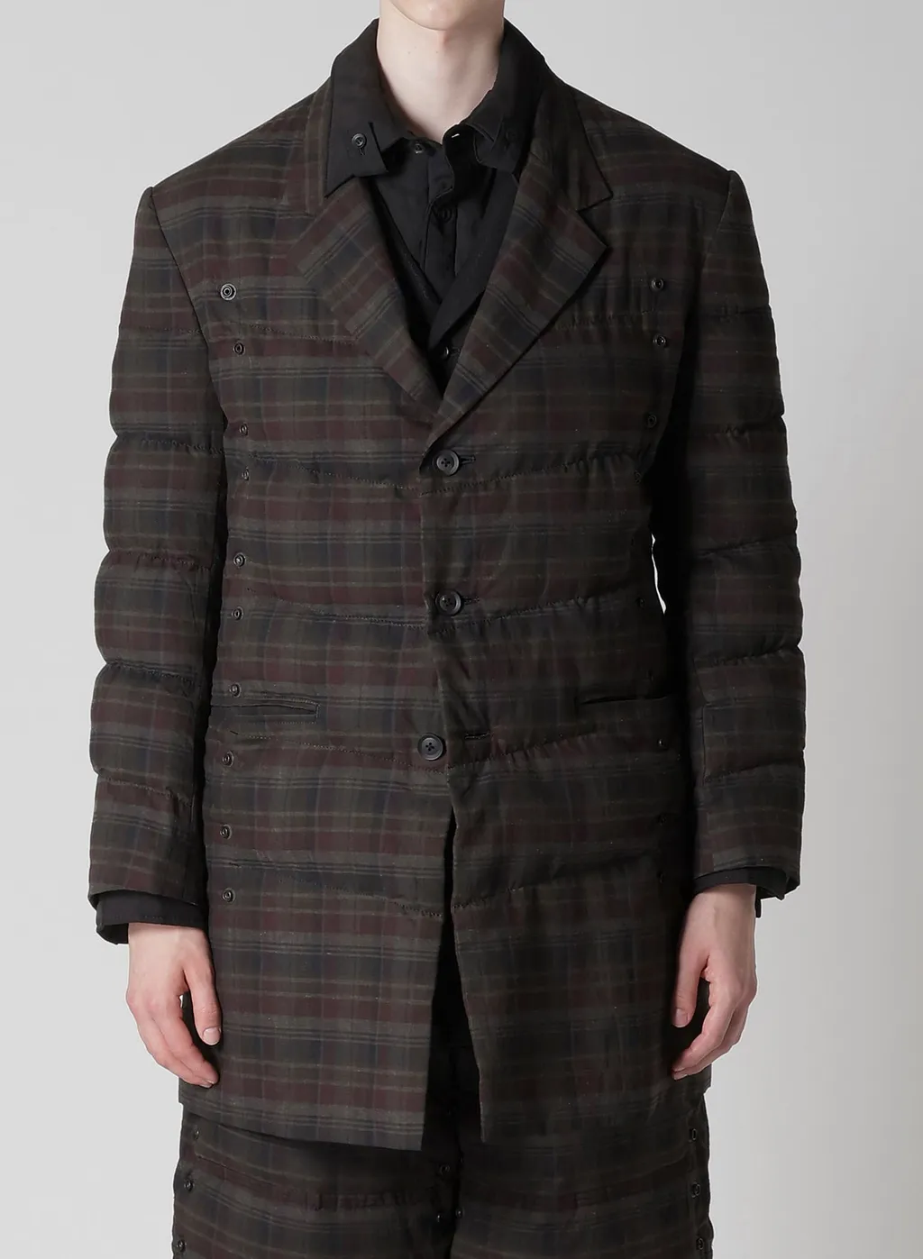 Madras Ink 3 Buttons Diagonal Padded Jacket