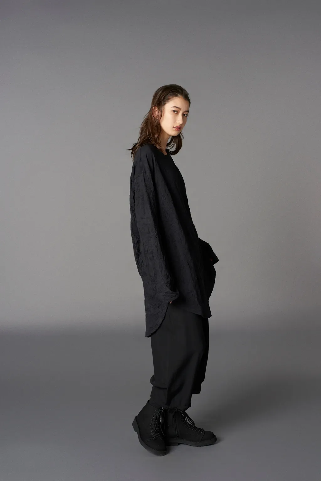 Catch Washer Hem Round Jumbo T-Shirt Long Sleeves