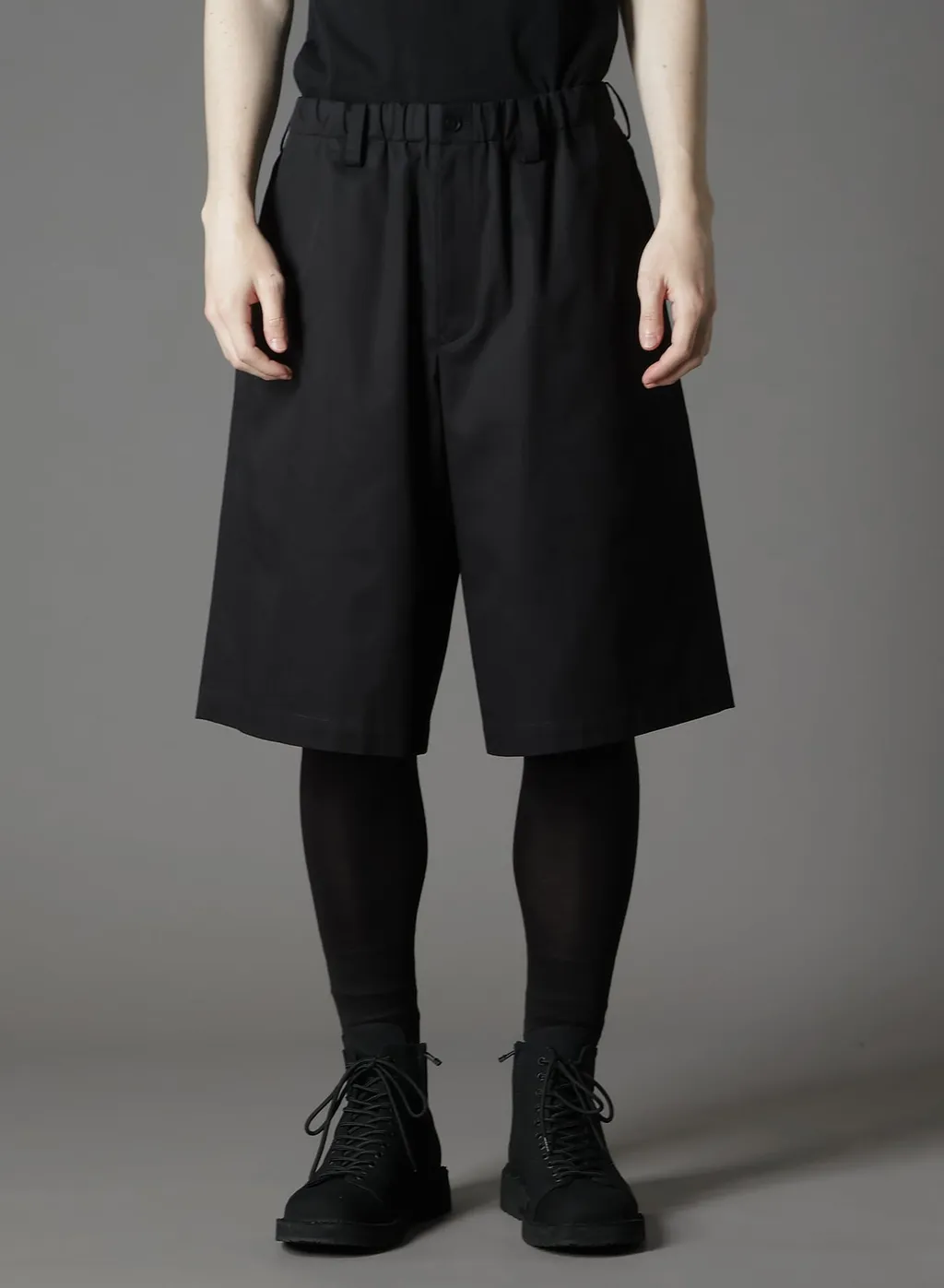 Cotton Gabardine Short Pants Type2
