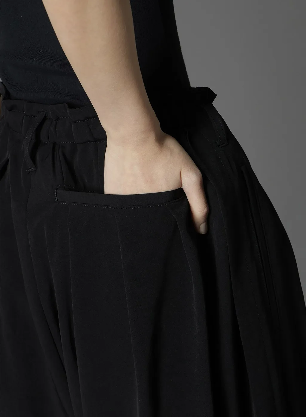 Crepe De Chine Balloon Pants