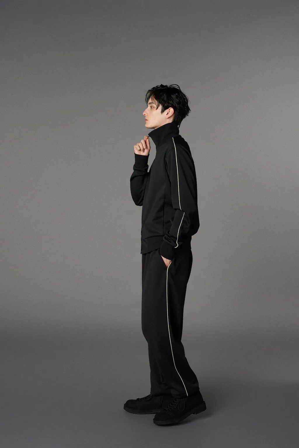 Polyester Smooth Piping Wide Pants