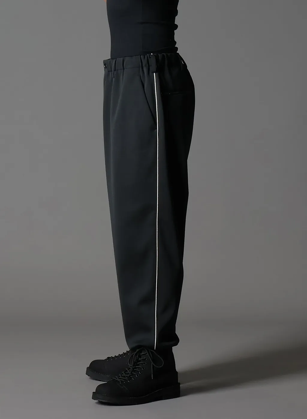 Polyester Smooth Piping Wide Pants