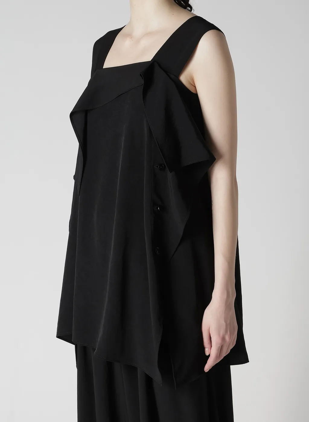 Ta/Pe Crepe De Chine Flare Sleeveless Blouse
