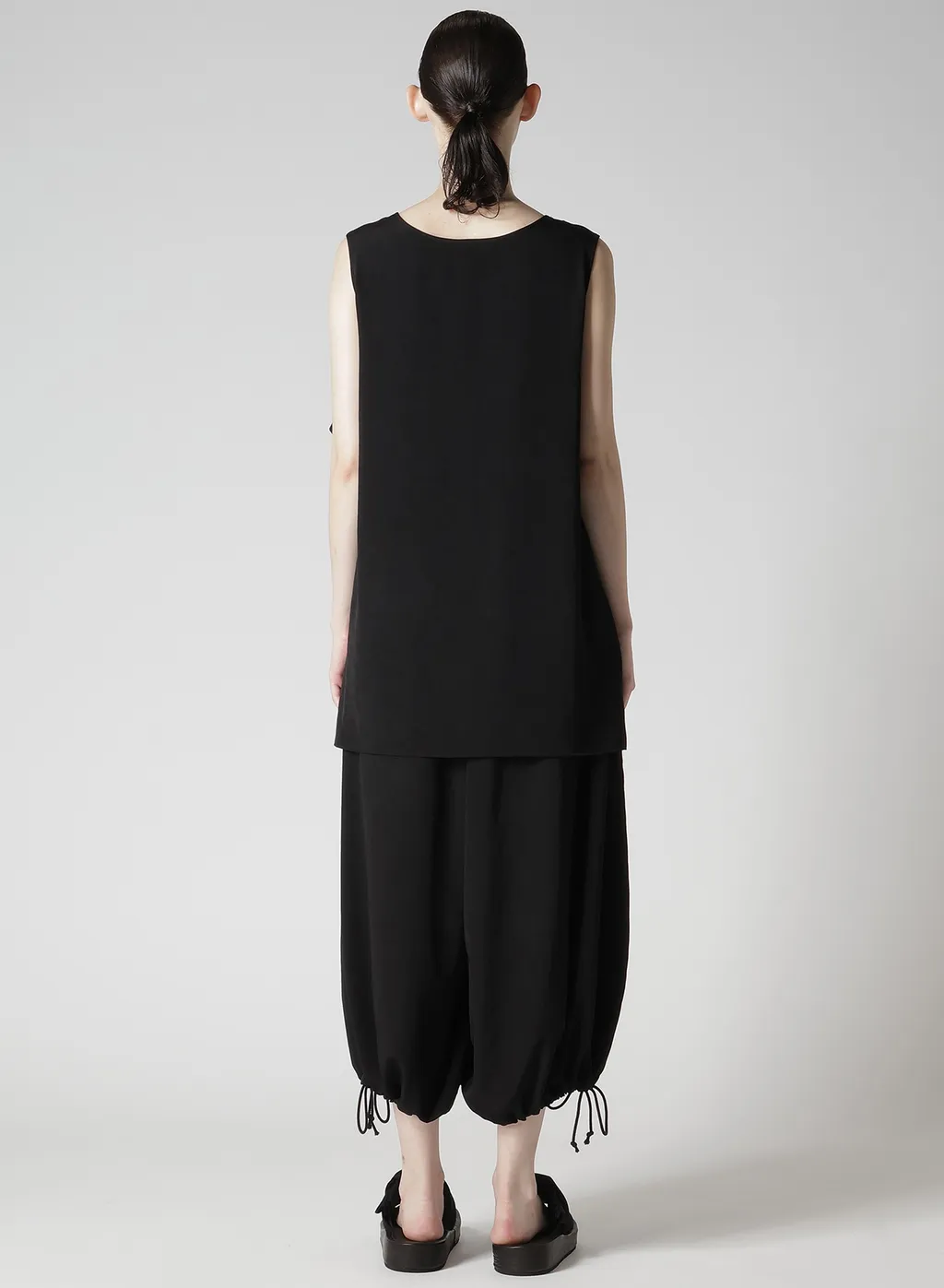 Ta/Pe Crepe De Chine Flare Sleeveless Blouse