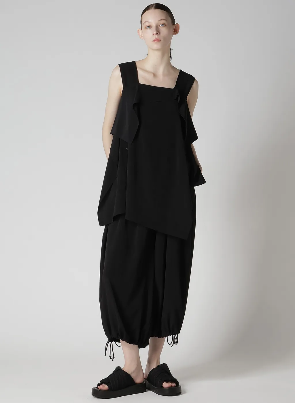 Ta/Pe Crepe De Chine Flare Sleeveless Blouse