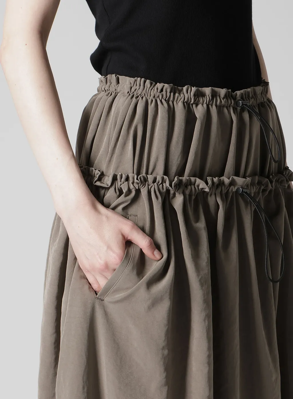 Ta/Pe Crepe De Chine Double Gathered Skirt