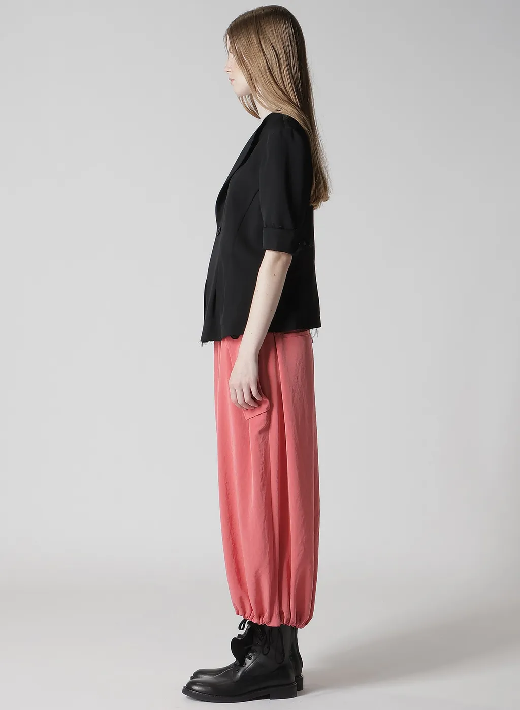 Wool Gabardine Collarless Short Jacket