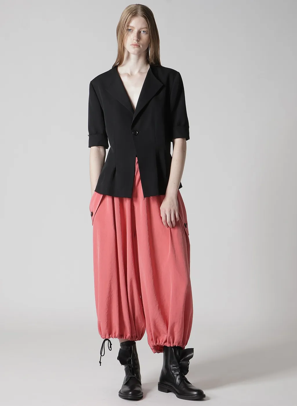 Wool Gabardine Collarless Short Jacket