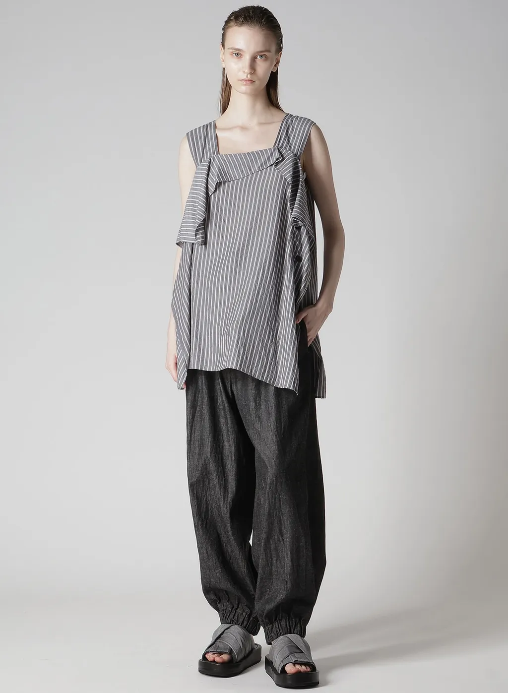 Cellulose Stripe Flare Sleeveless Blouse