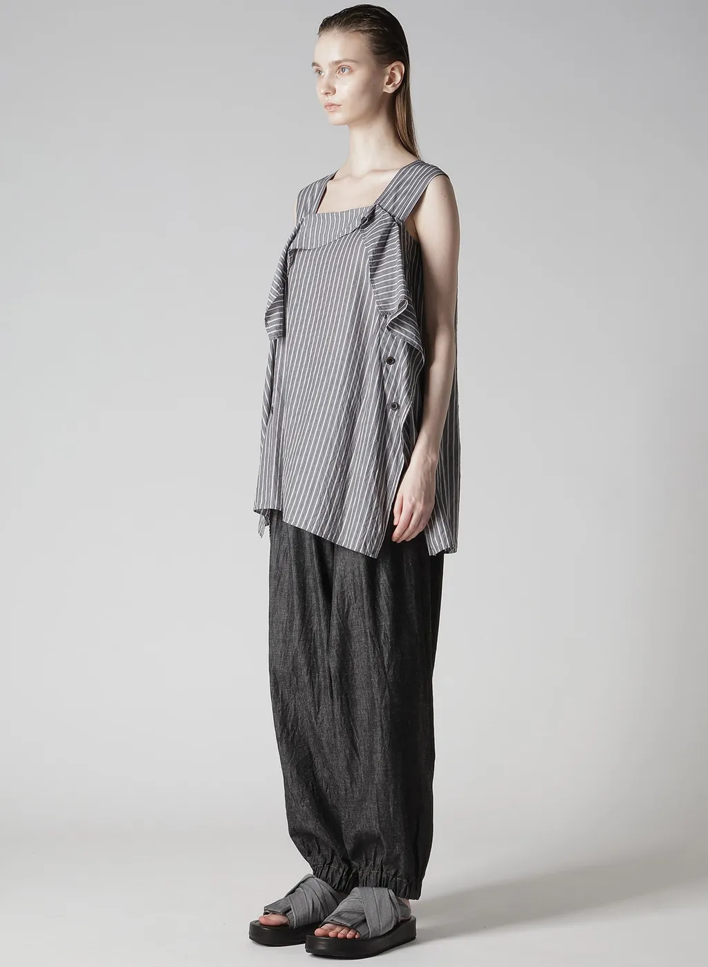 Cellulose Stripe Flare Sleeveless Blouse