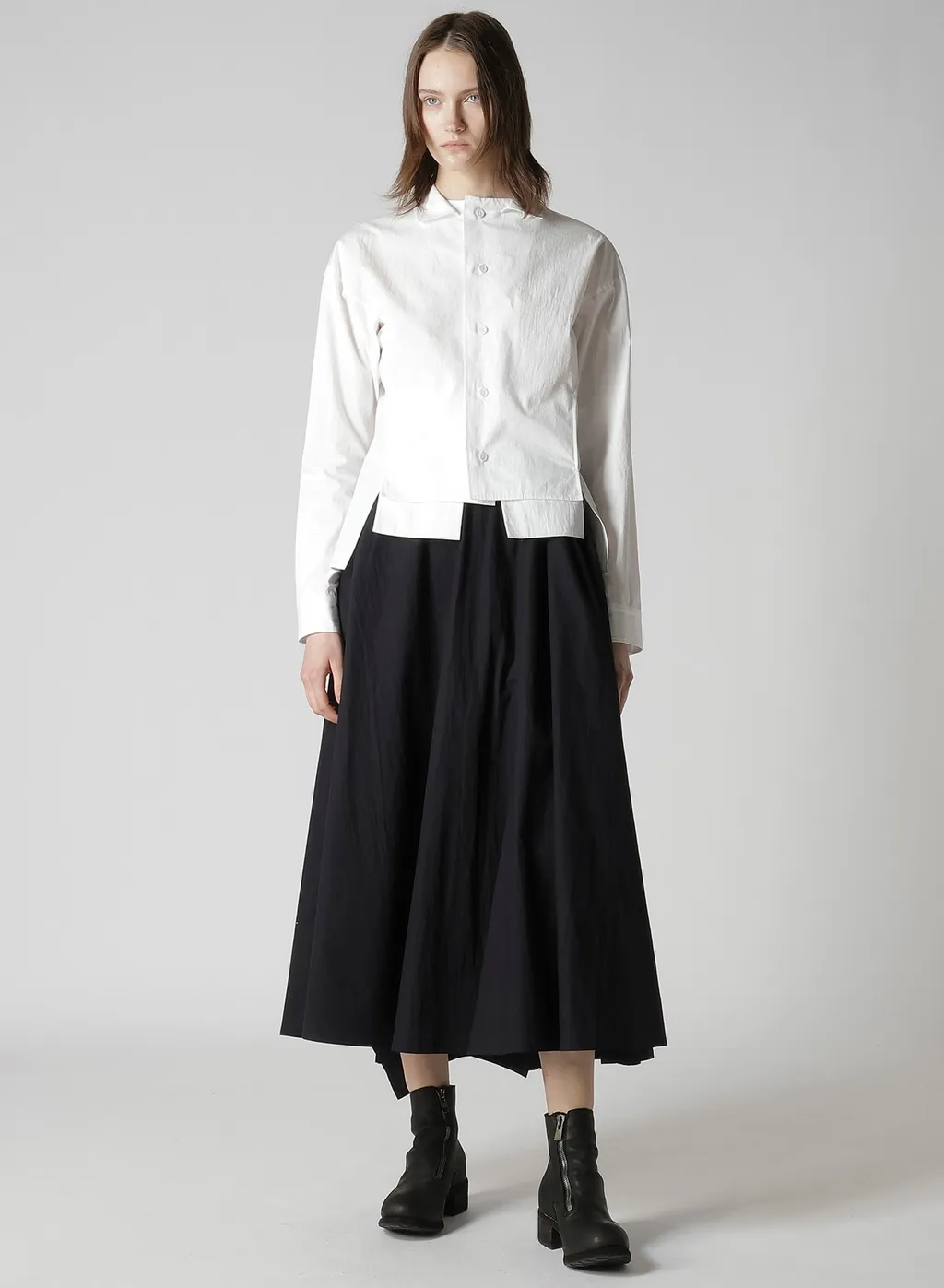 Cotton Broad Paneled Short Blouse