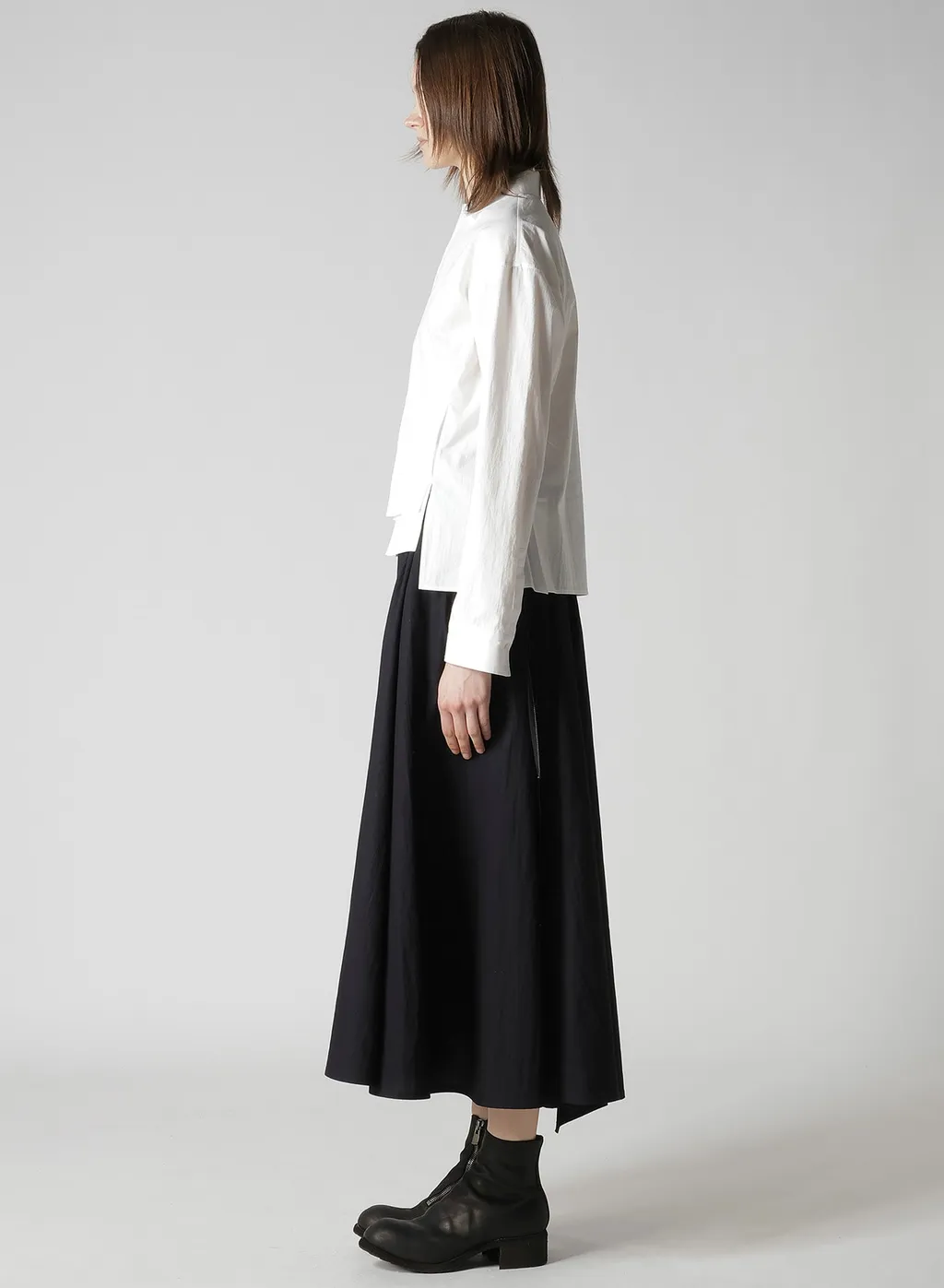 Cotton Broad Paneled Short Blouse