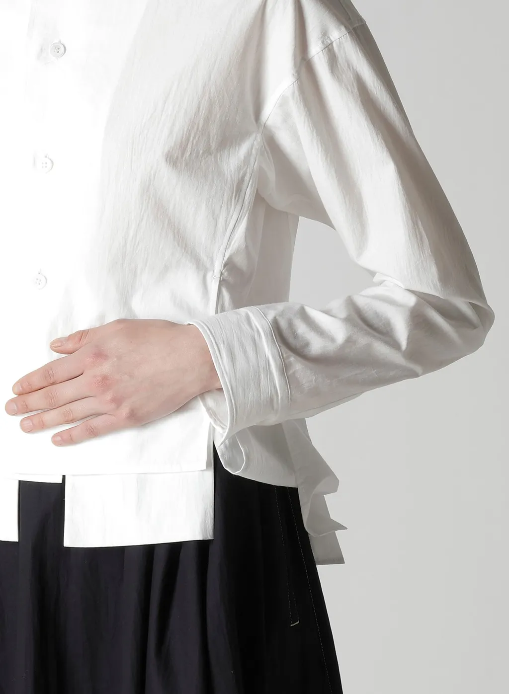 Cotton Broad Paneled Short Blouse