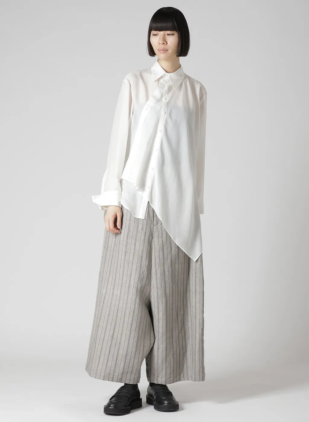 Cu/Mo Kersey Unbalance Draped Blouse
