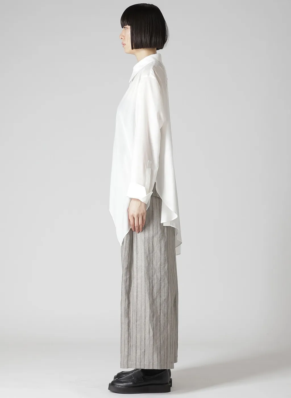 Cu/Mo Kersey Unbalance Draped Blouse