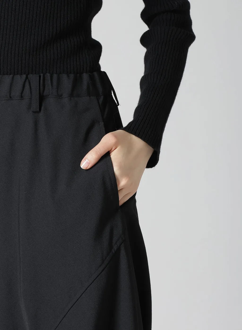 Gabardine Paneled Salouel Pants