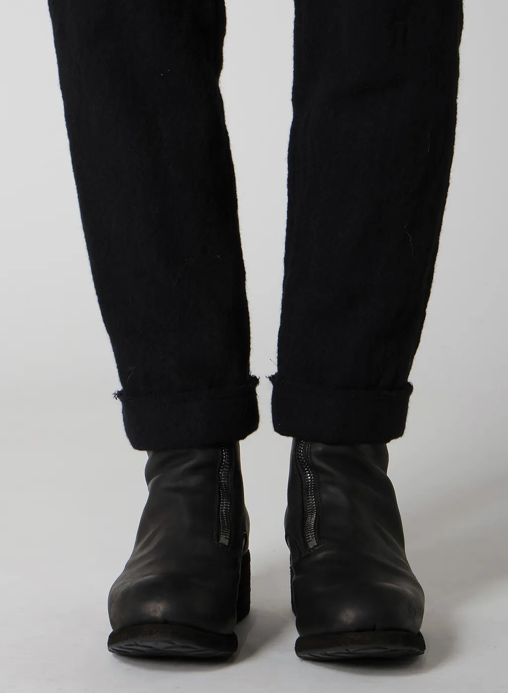 Shrinked Wool Serge Cuffed Hem Pants