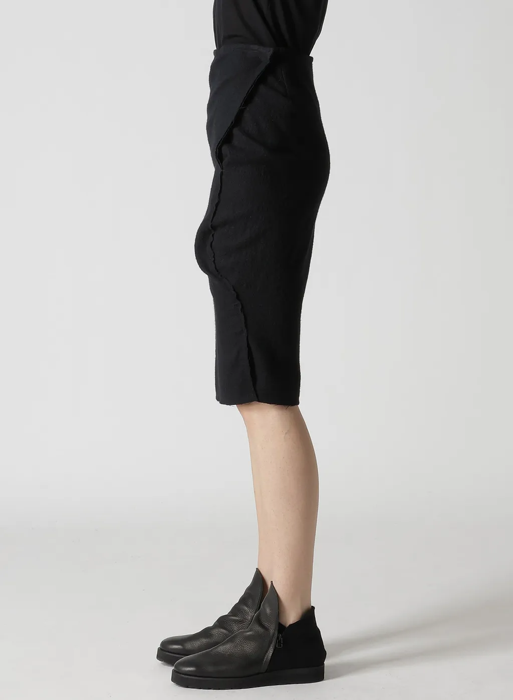 Shrinked Wool Serge Twisted Skirt
