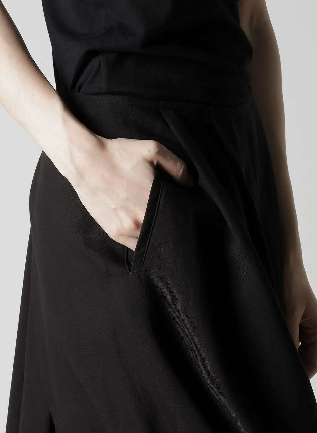 Milled Gabardine Twist Skirt