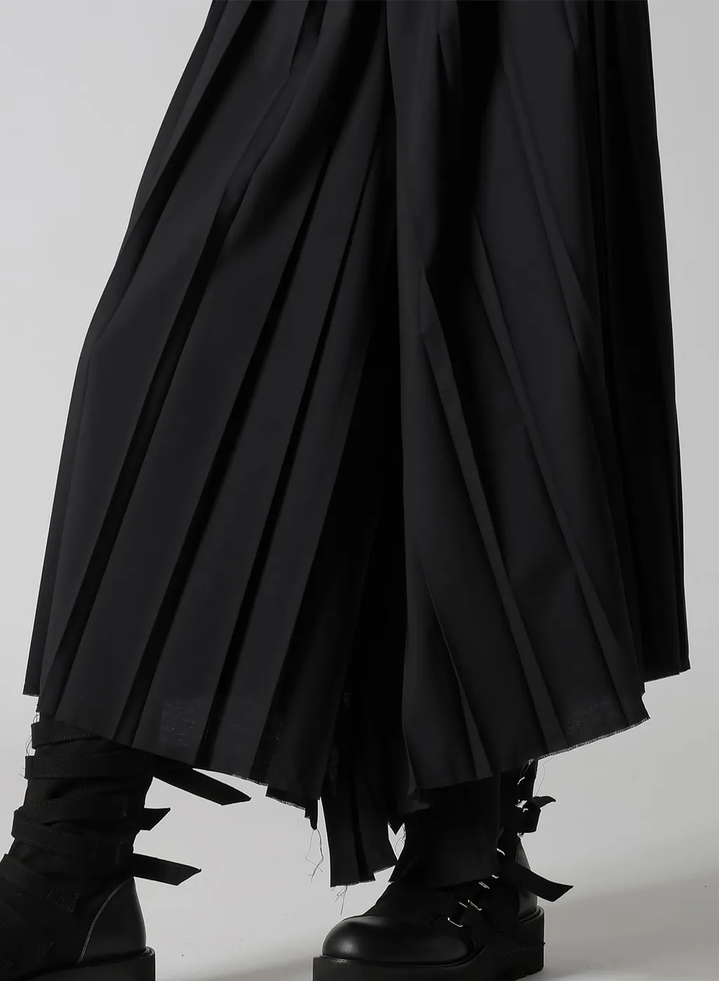 Tropical Pleats Wide Pants