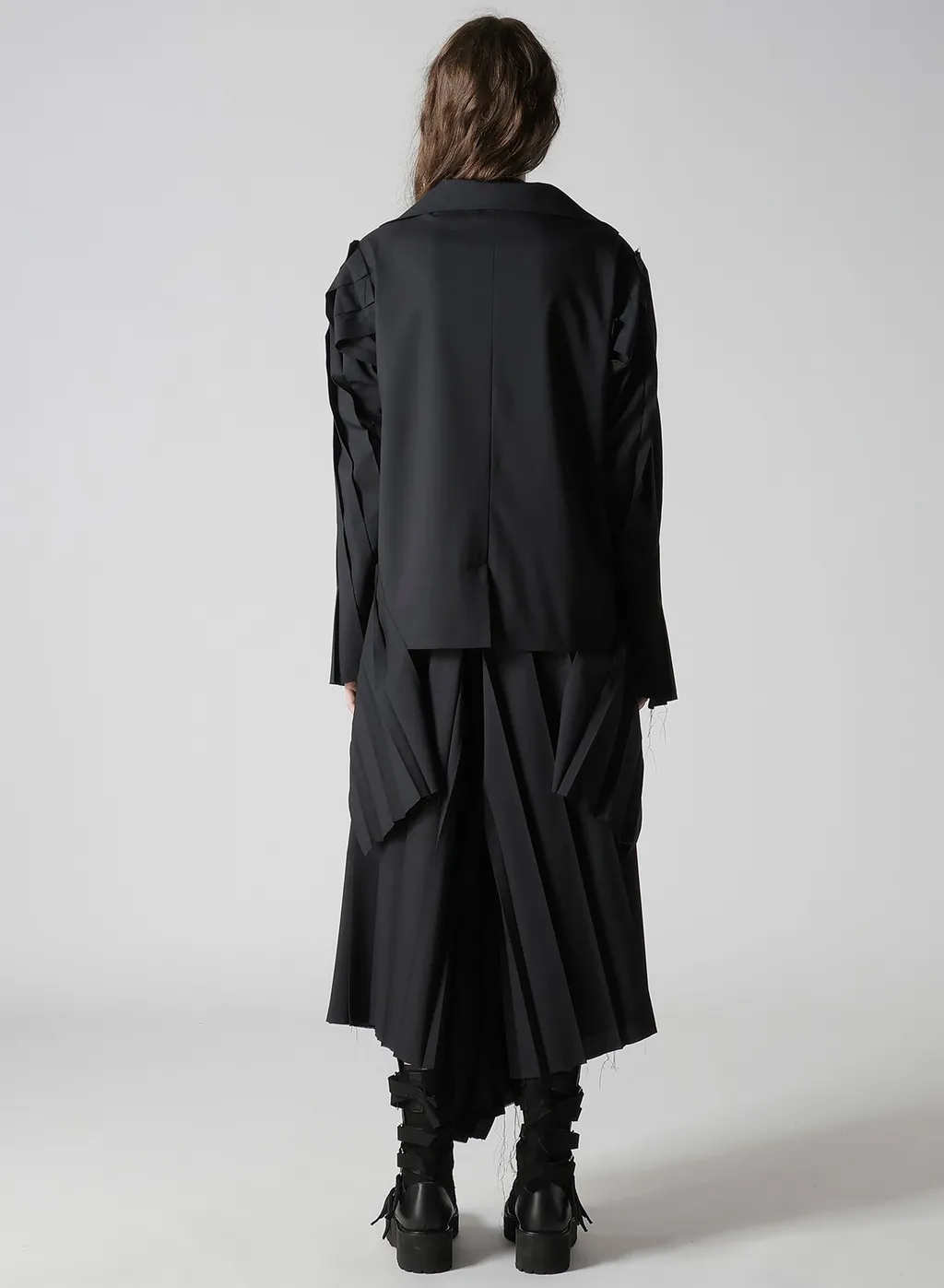 Tropical Pleats Sleeve Jacket