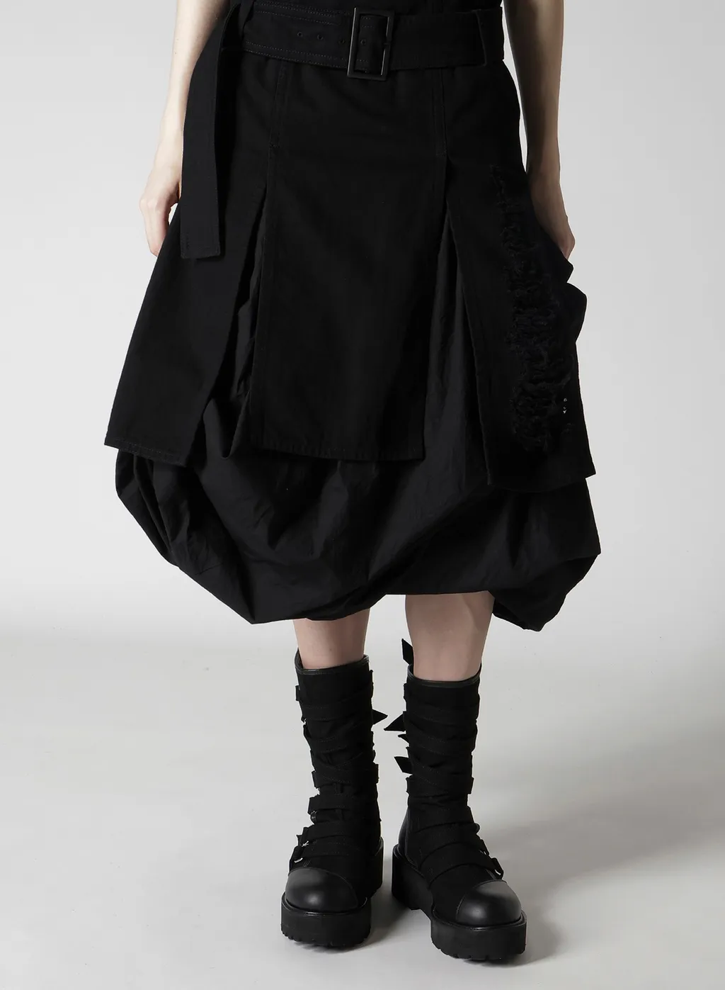 Damaged Denim Belt Balloon Skirt