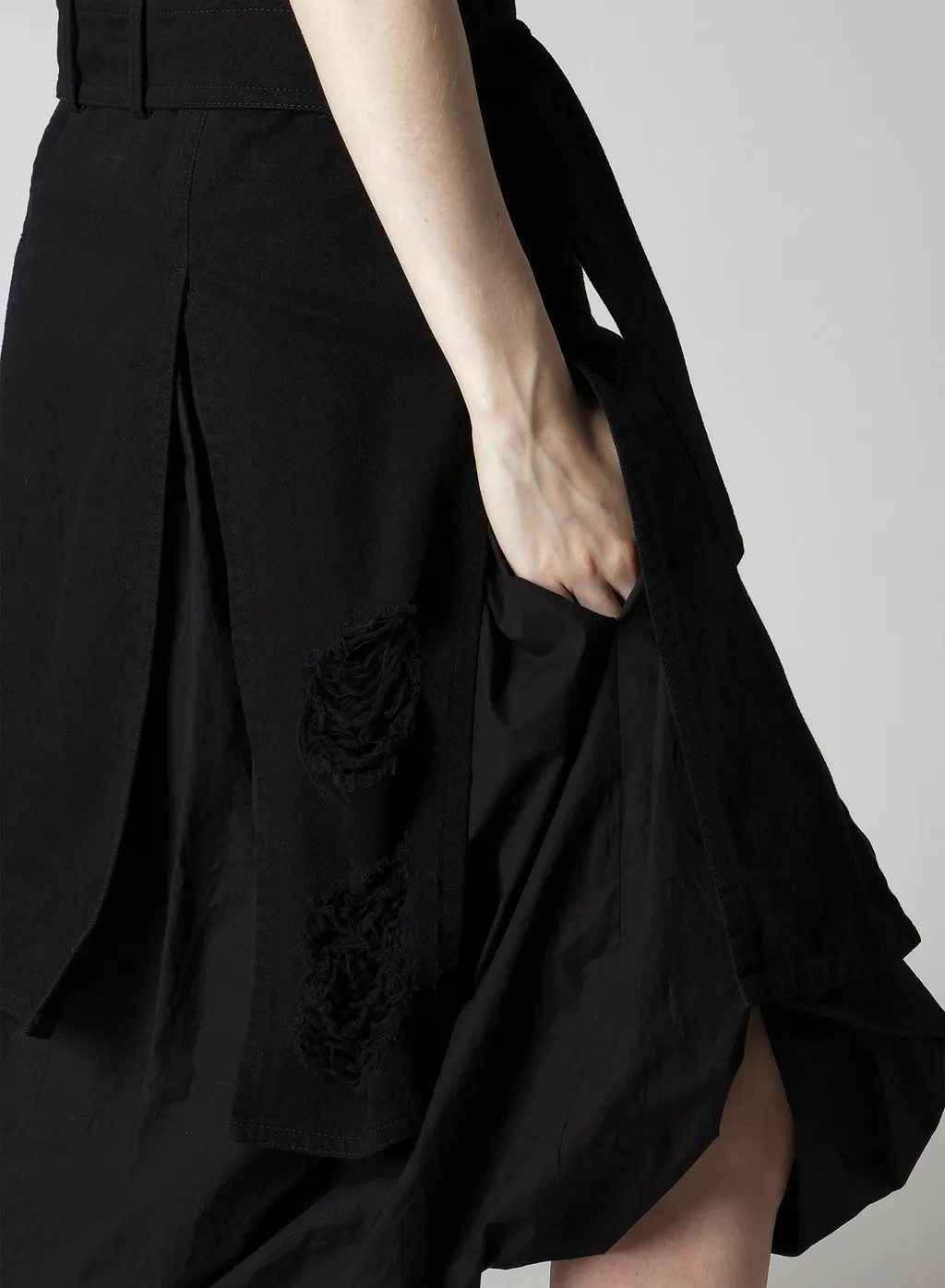 Damaged Denim Belt Balloon Skirt
