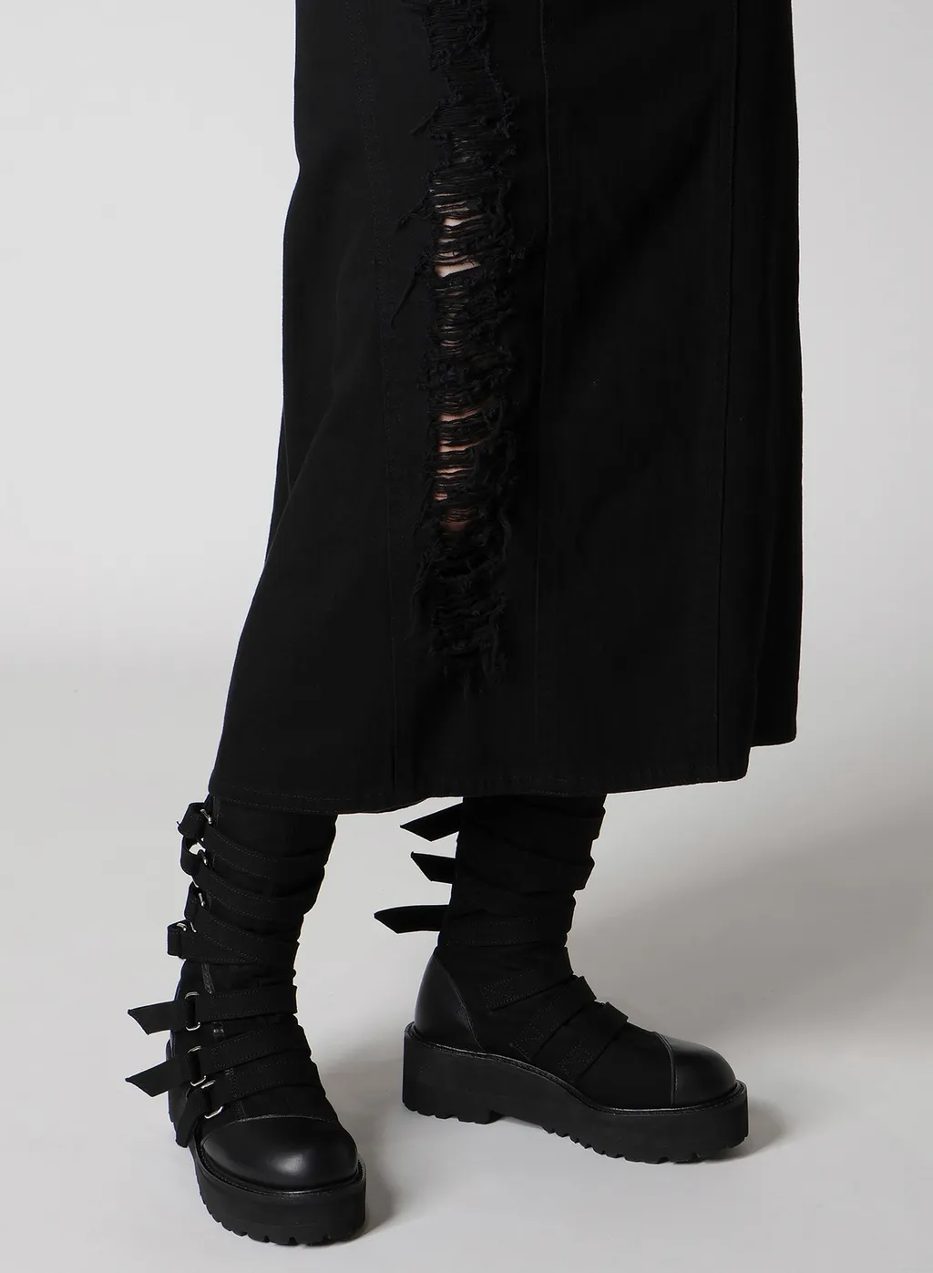Dameged Denim Paneled Skirt