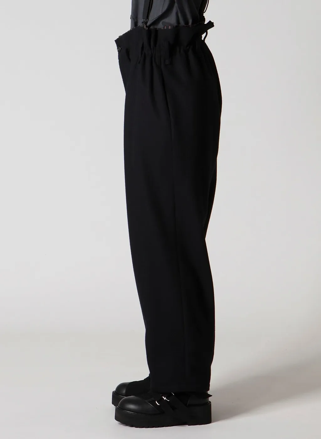 Light Mosser Suspender Pants