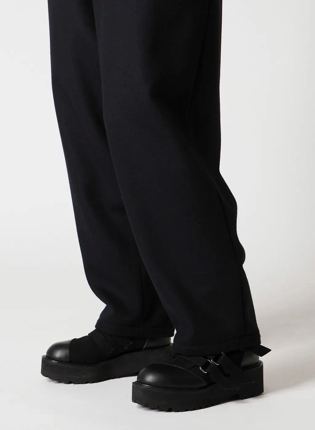 Light Mosser Suspender Pants