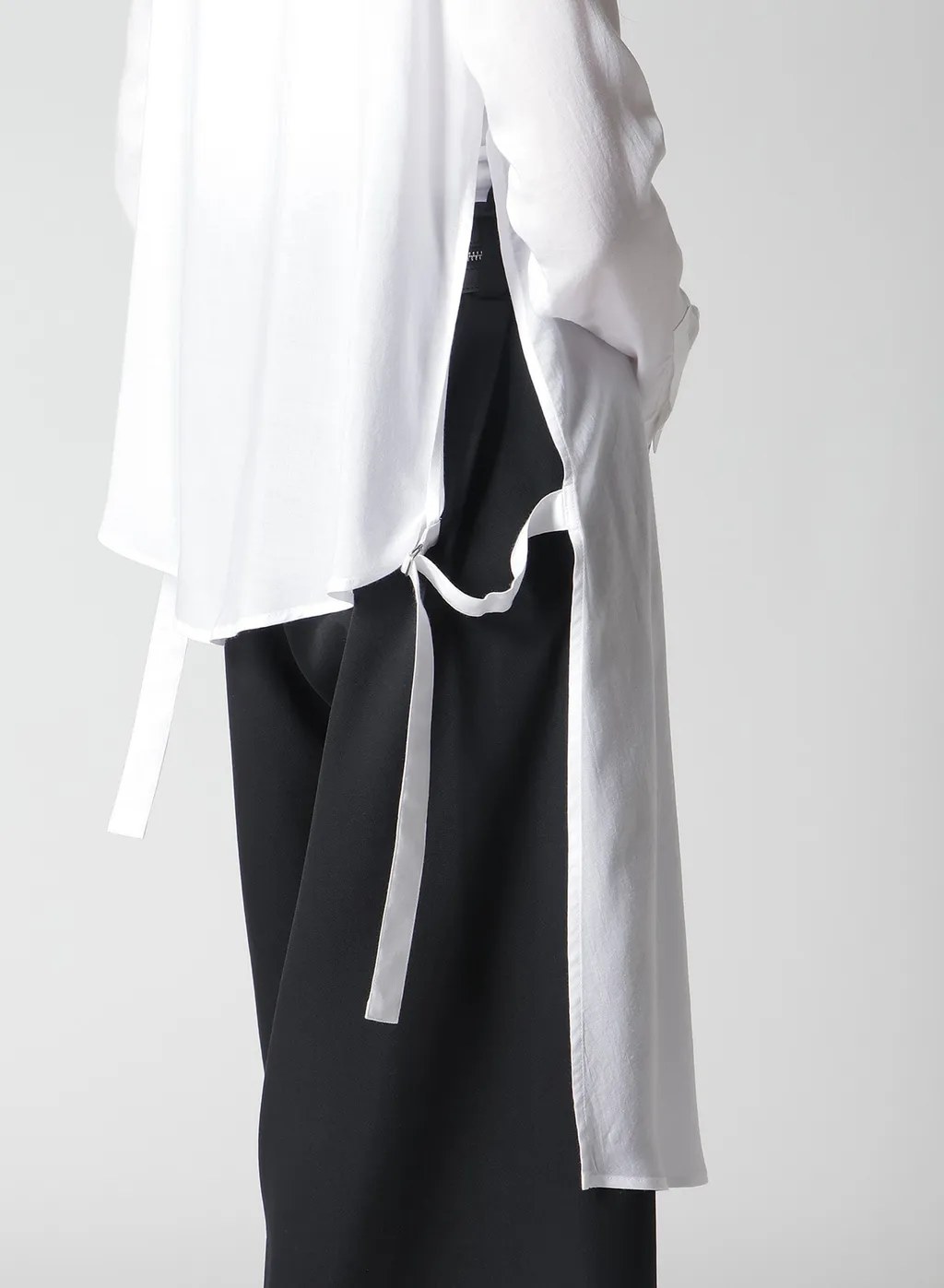 Soft Lawn Asymme Slit Shirt