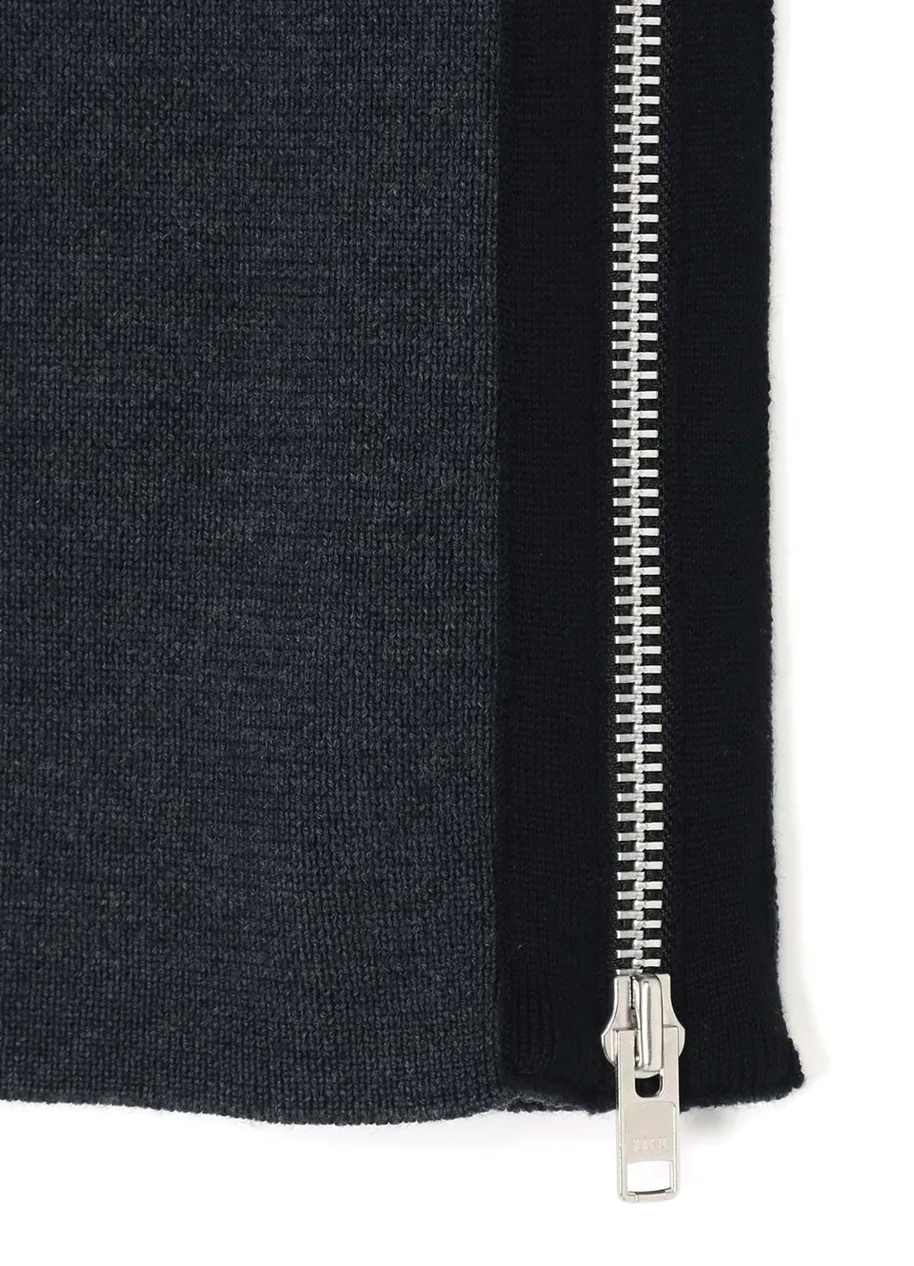 Soft Wool Turtleneck Pullover With Fastener