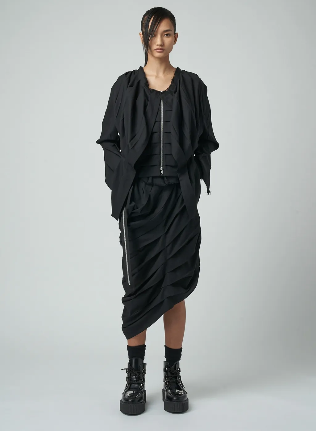 Wool/Polyester Serge Pleated Jacket