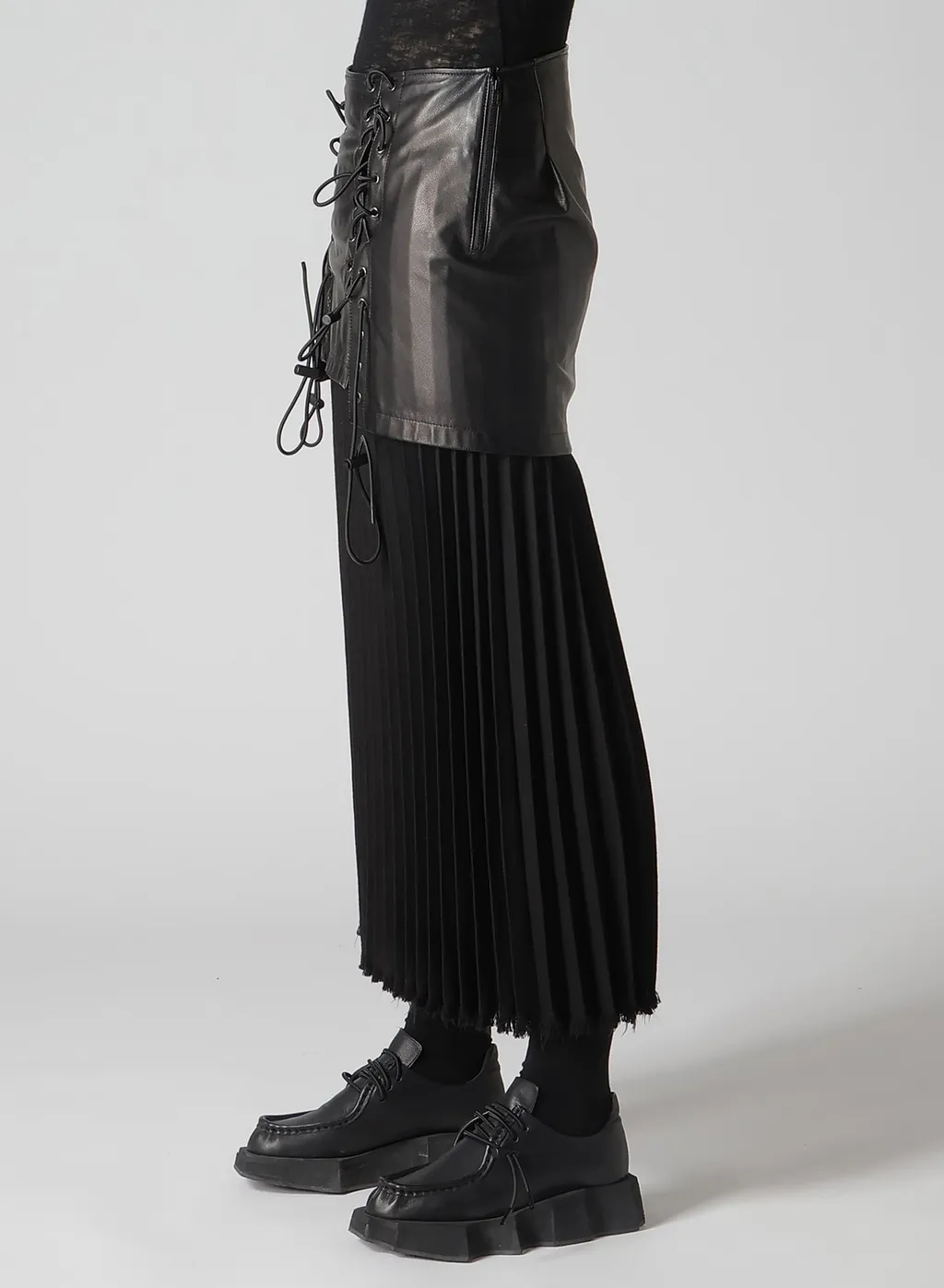 Light Serge Lace-Up Detail Skirt