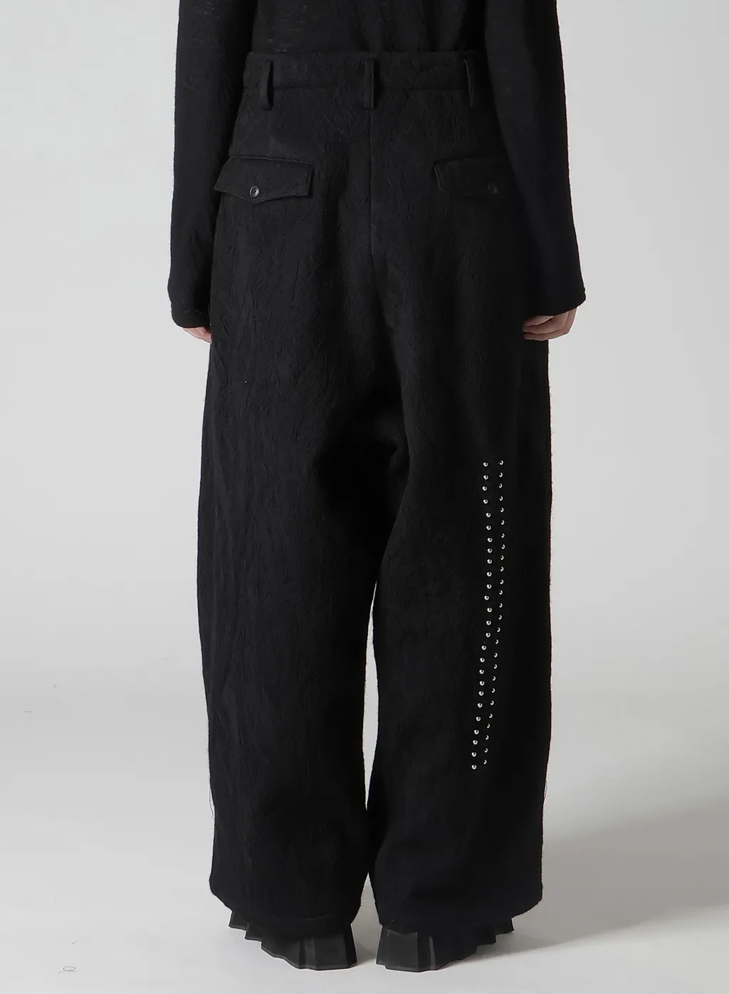 Skein Needle 2 Tucks Pants