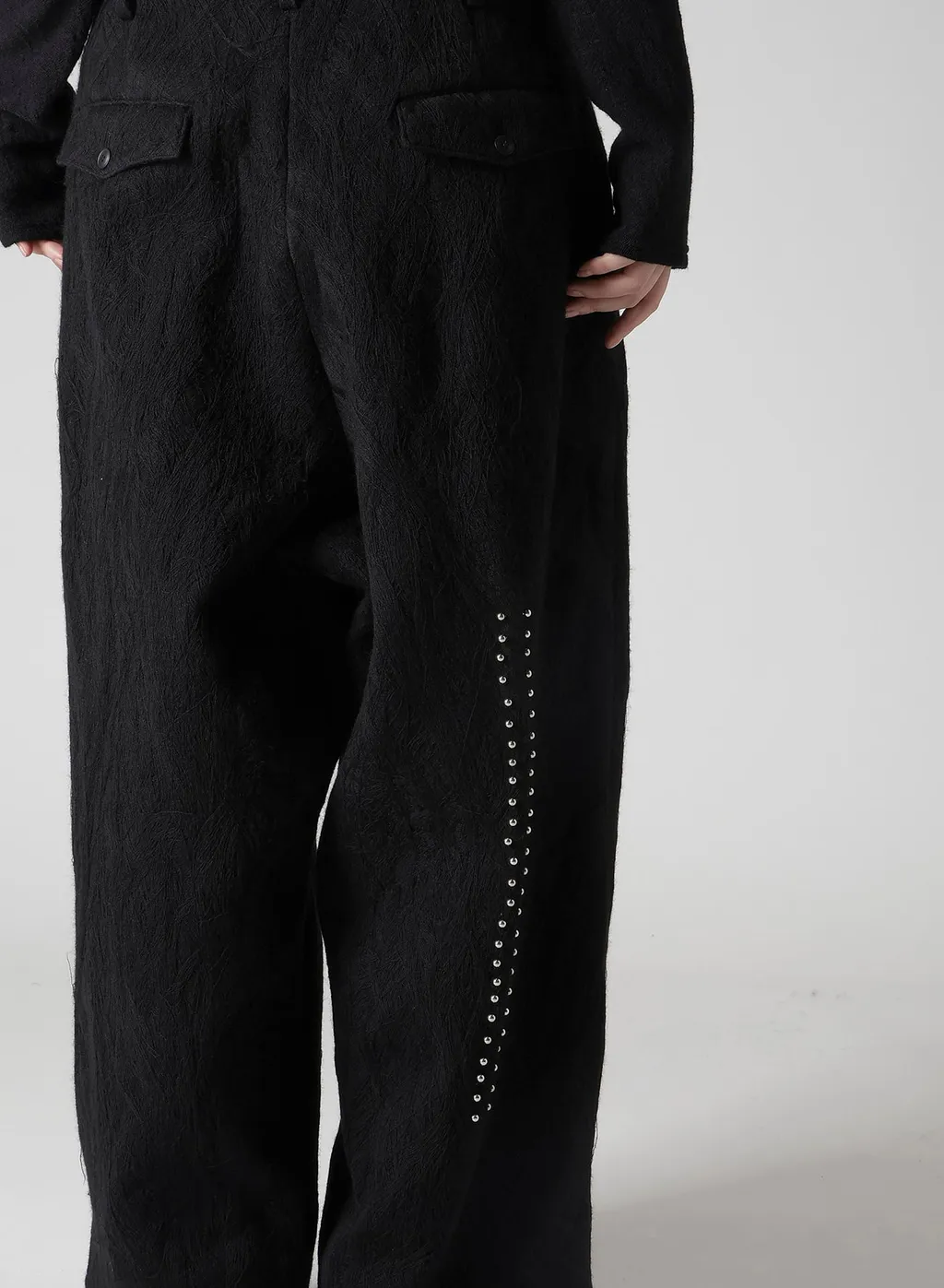 Skein Needle 2 Tucks Pants