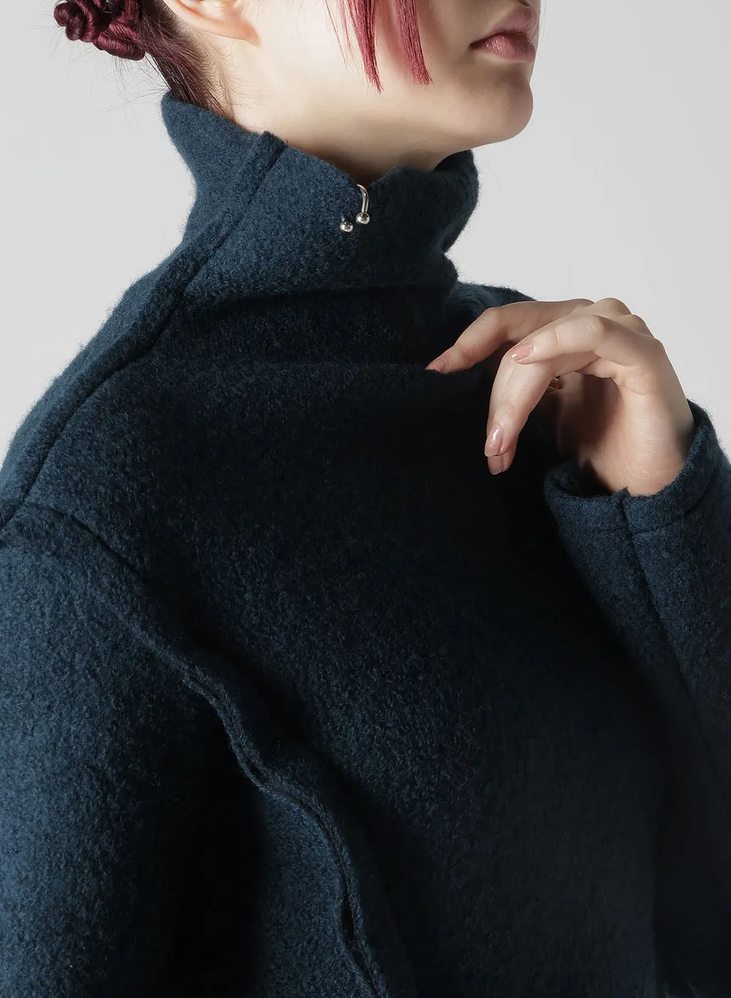 Sheep Pile Square Cutting Pullover
