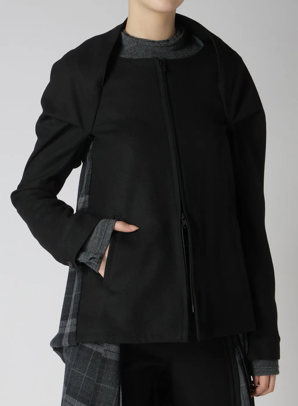 Serge + Plaid Combi Back Pleated Jacket