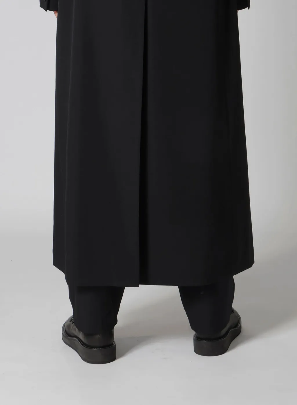 Wool Gabardine Shoulder Button Jacket