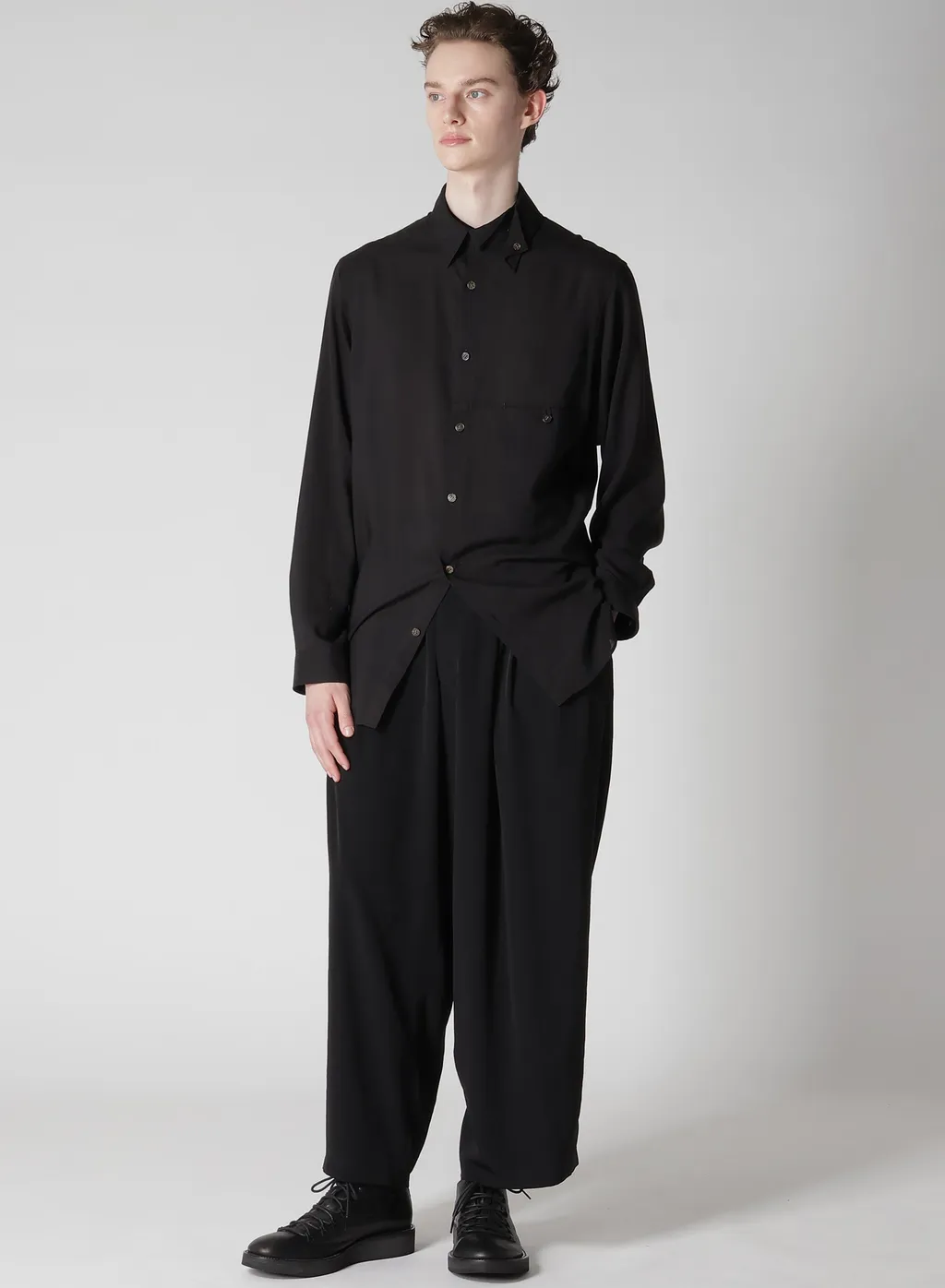 Cellulose Loan Arranged Spare Collar Blouse