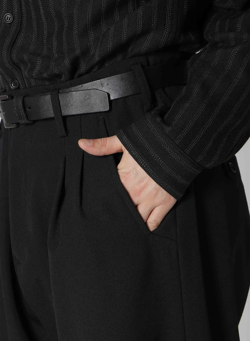 Wool Gabardine 2Tucks Tab Pants