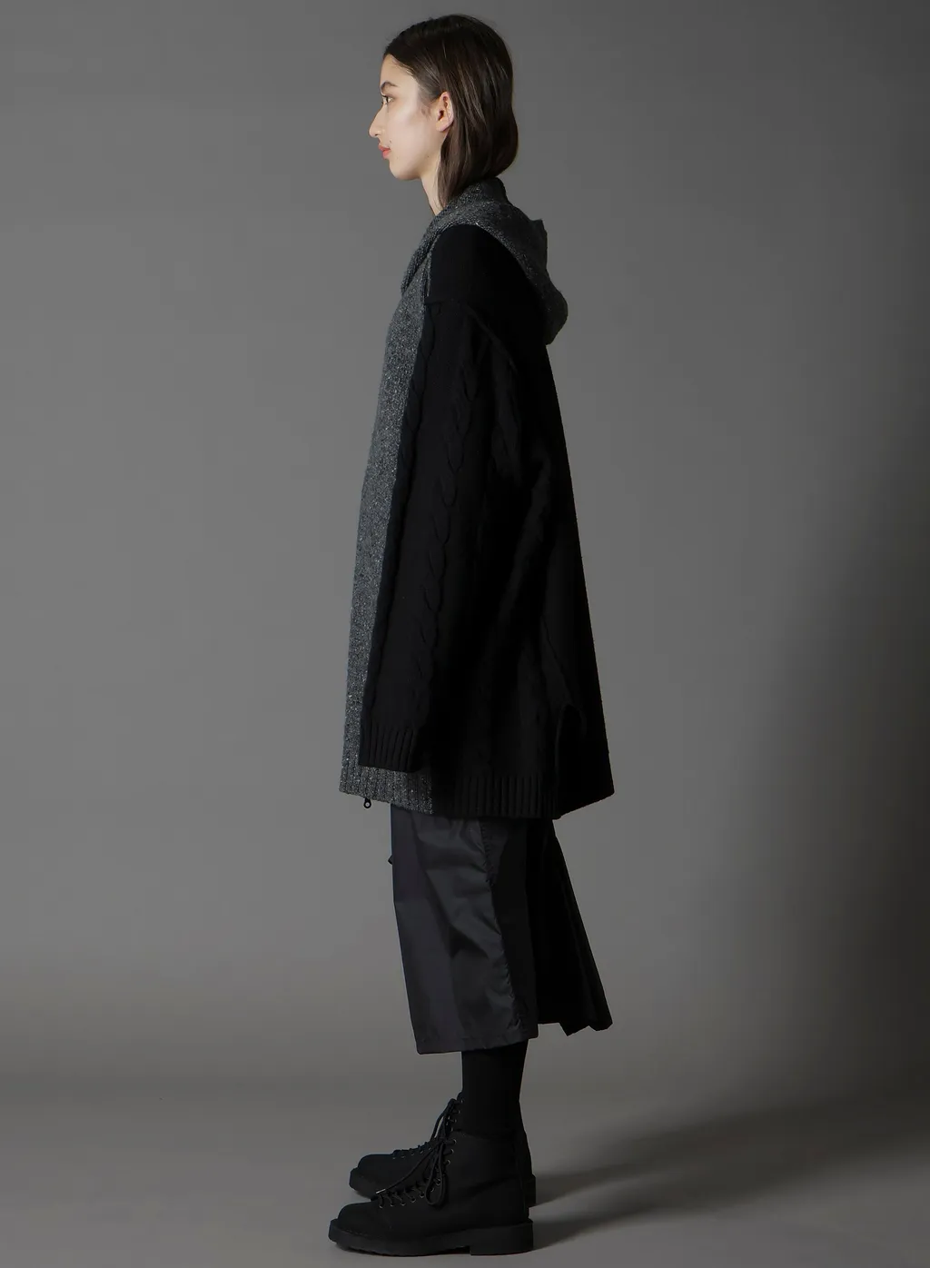 Fine Merino Wool Cable Switch Unbalance Hoodie