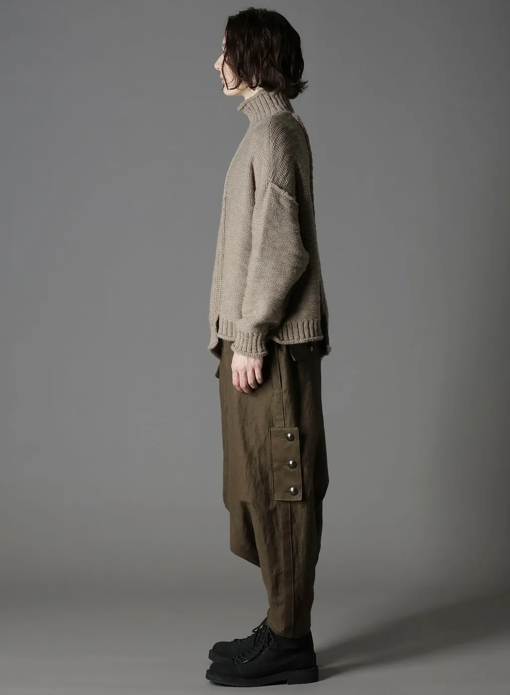 Roving Slub Wool Unbalance Turtleneck