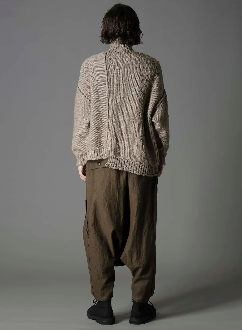 Roving Slub Wool Unbalance Turtleneck