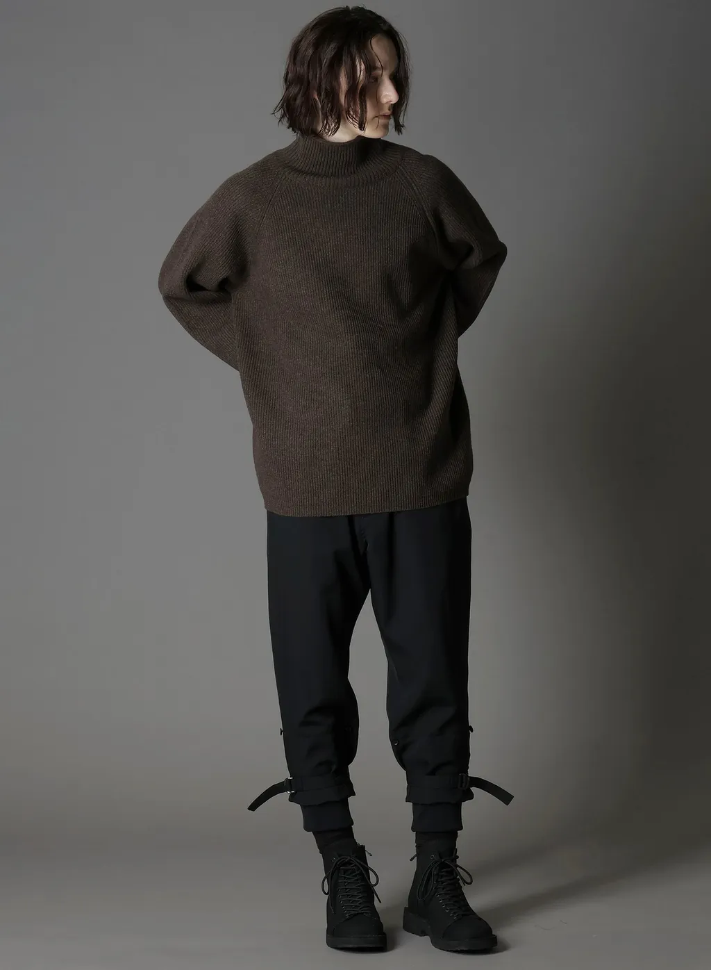 Fine Merino Wool Raglan Turtle Neck
